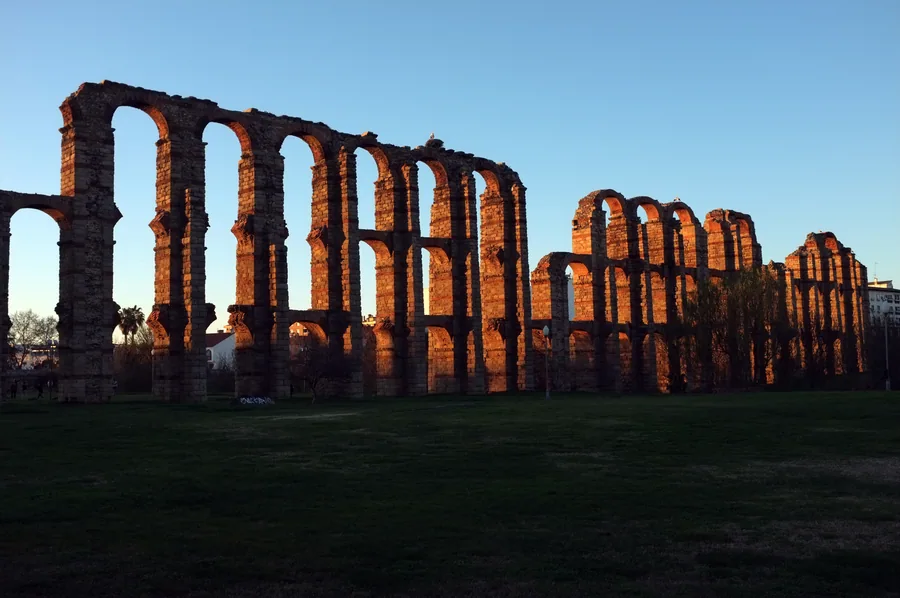 Acueducto de los Milagros, Mérida