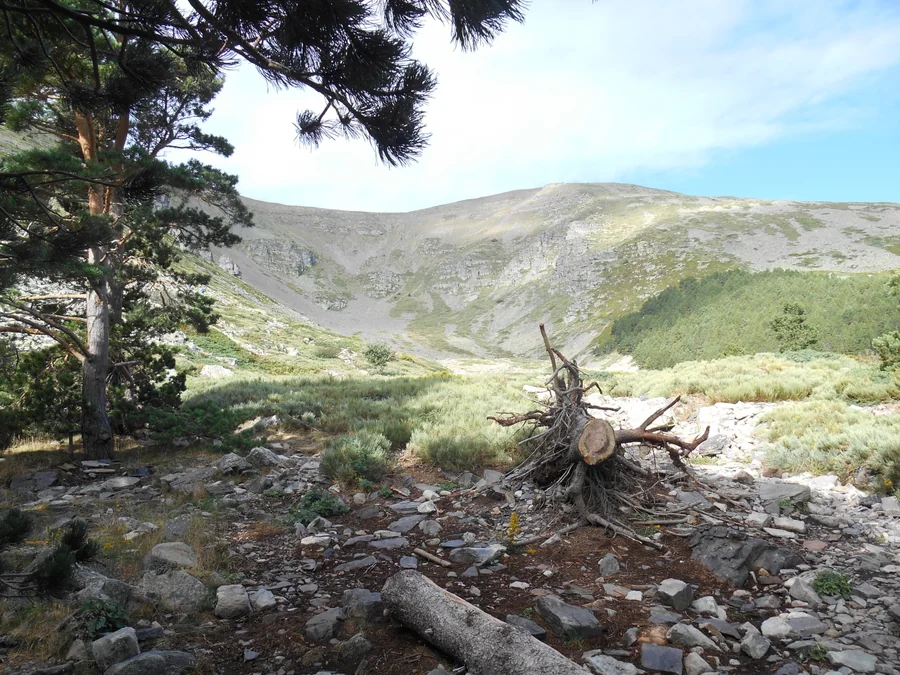 El circo glaciar de la Hoya de San Miguel, punto clave del itinerario al Moncayo
