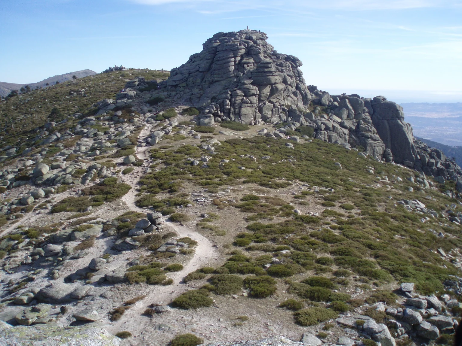 Risco granítico (tor) de un pico de los Siete Picos