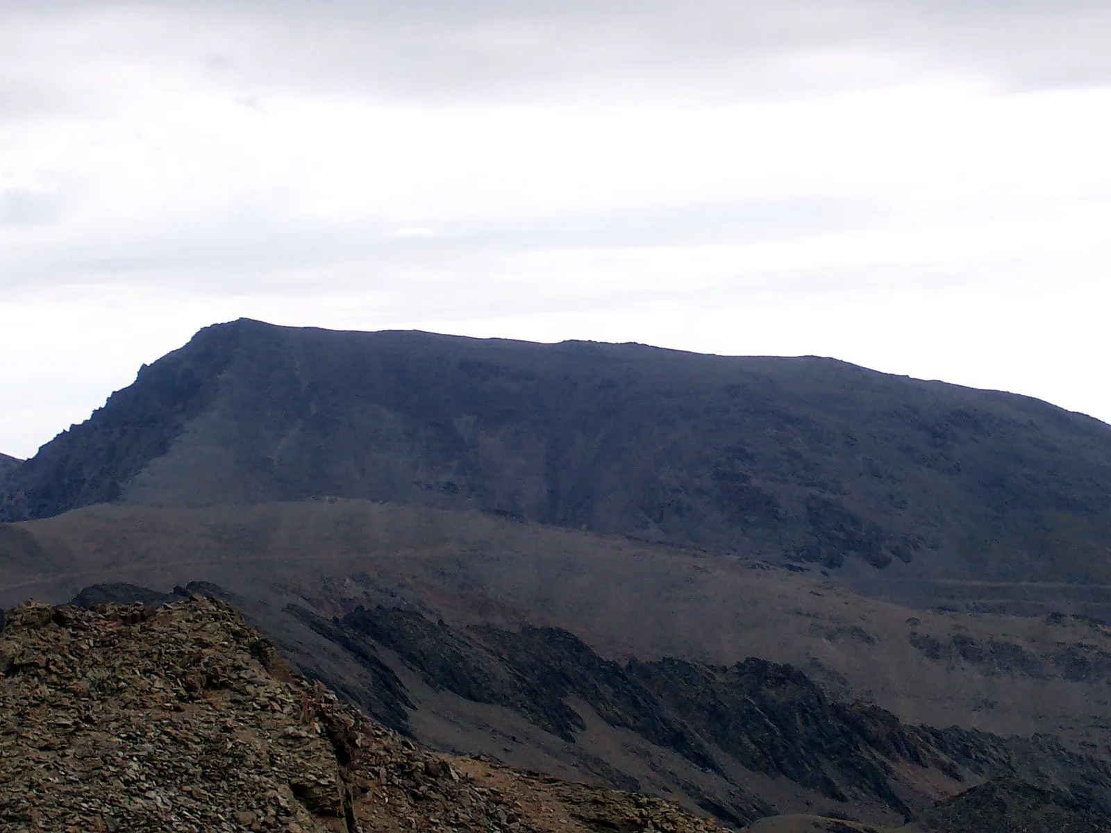 El Mulhacén visto desde el camino del Veleta